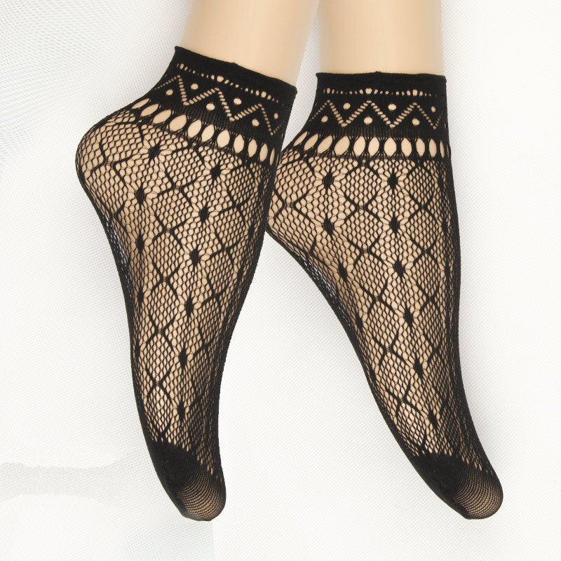 Women's Nylon Transparent Short Socks With Lace