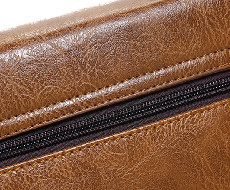 Men's Leather Messenger Bag