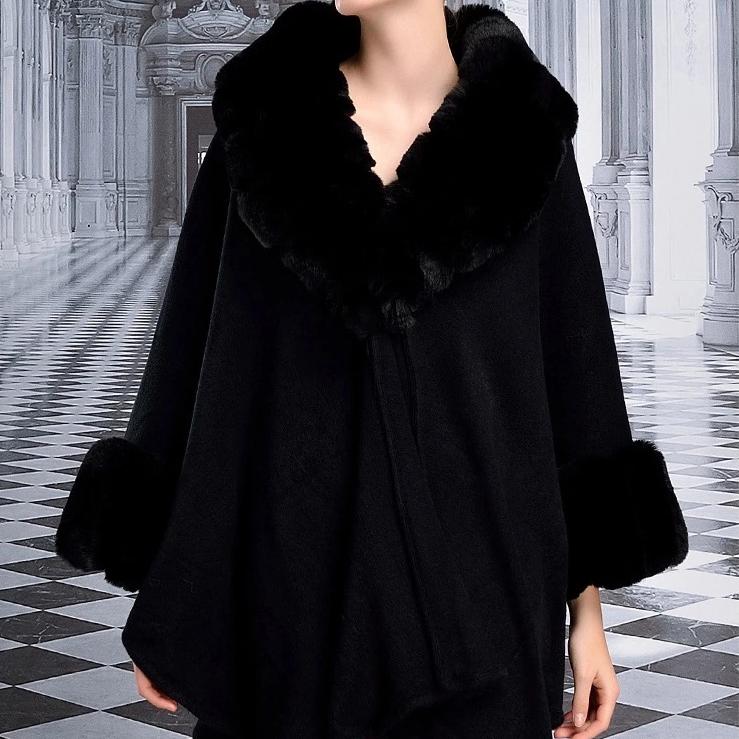 Women's Winter Thick Loose Poncho With Faux Rabbit Fur