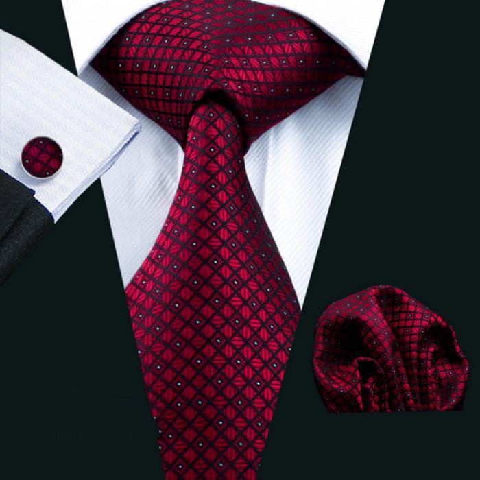 Men's Red Tie With Cufflinks