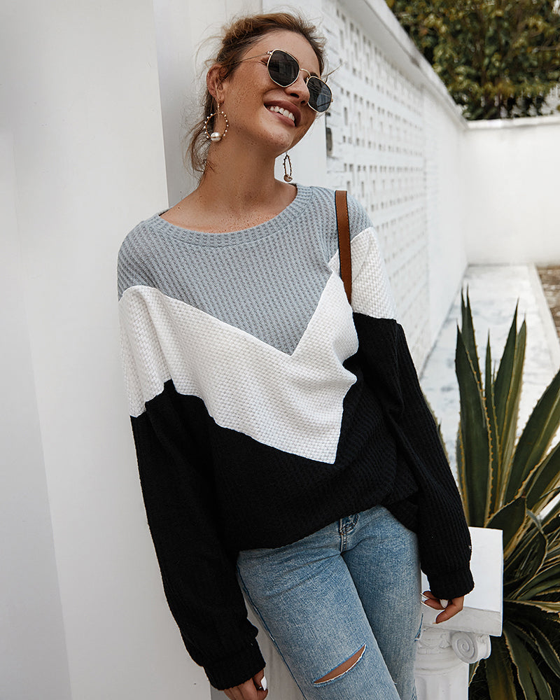 Women's Loose Knitted Long Sleeve Sweater