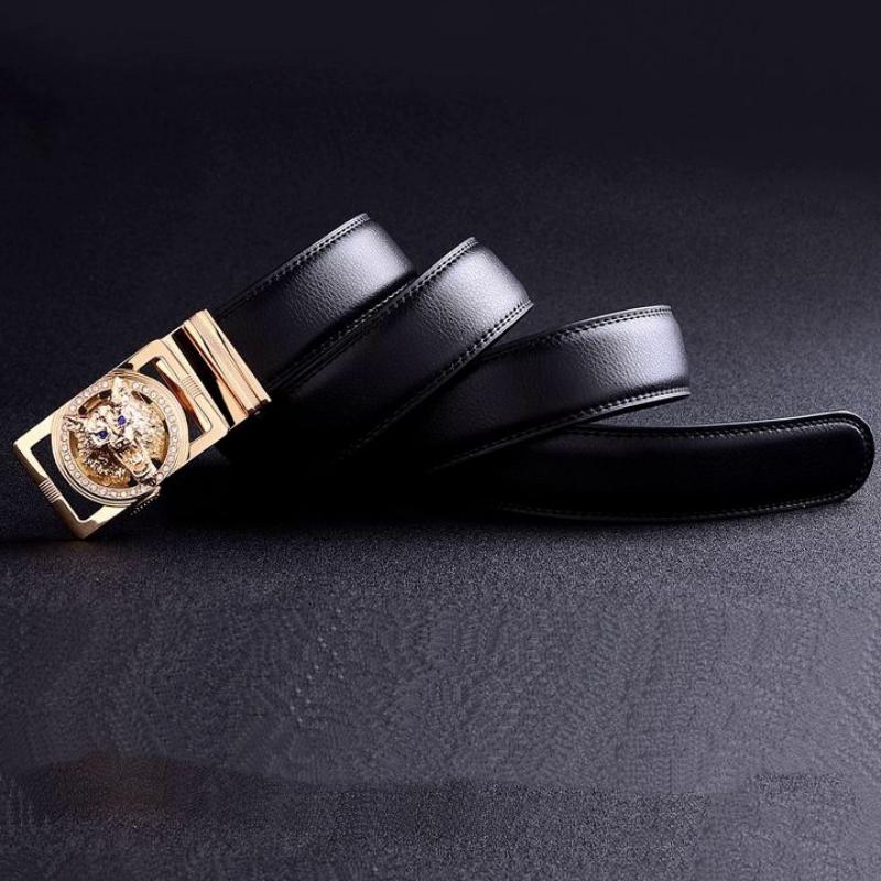 Men's Casual Leather Belt With Wolf Head Shaped Buckle