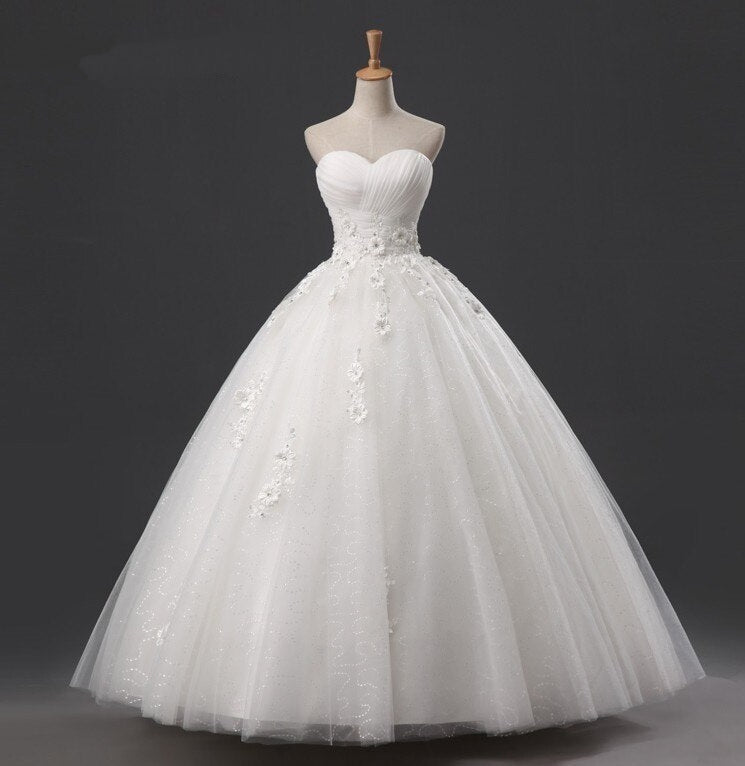 Women's Vintage Lace Wedding Dress With Sequined