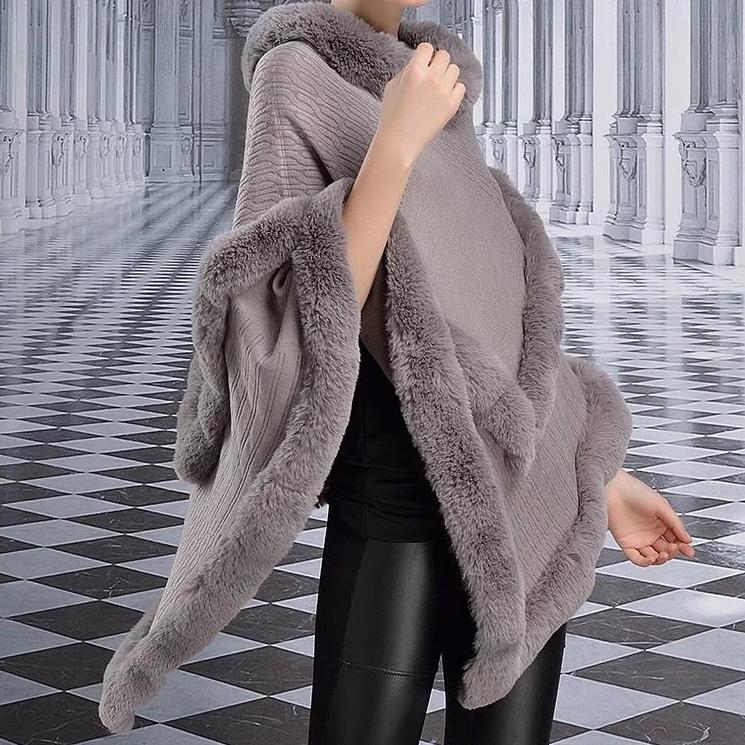 Women's Winter Casual Thick Loose Poncho With Faux Rabbit Fur