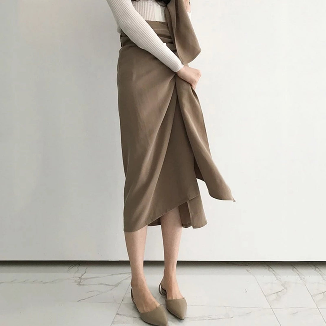 Women's Spring Casual High-Waist Asymmetrical Midi Skirt