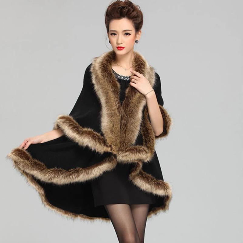 Women's Winter O-Neck Poncho With Fake Raccoon Fur