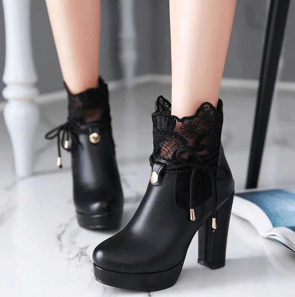 Women's Soft Leather Lace Ankle Boots