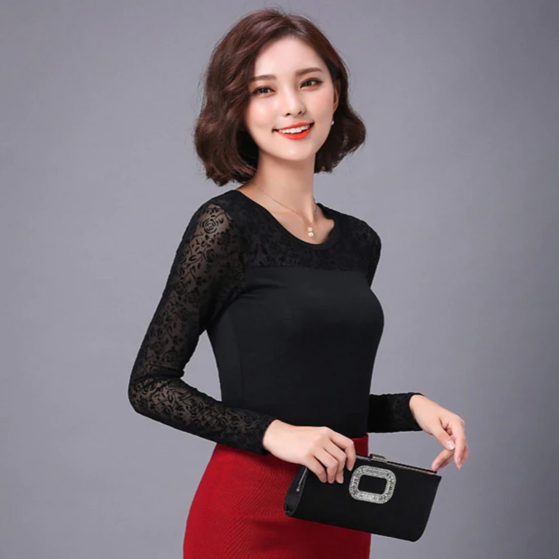 Women's Summer Casual Lace O-Neck Long-Sleeved Blouse
