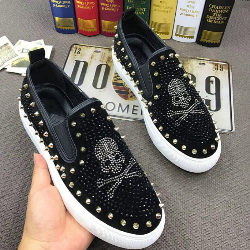 Men's Casual Shoes With Rivets