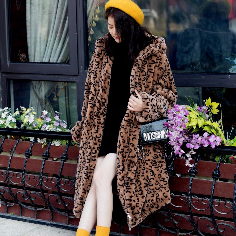 Women's Winter Warm Long Leopard Coat With Sheep Fur