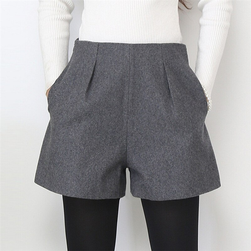 Women's Winter Casual Wool Loose Shorts With Pockets