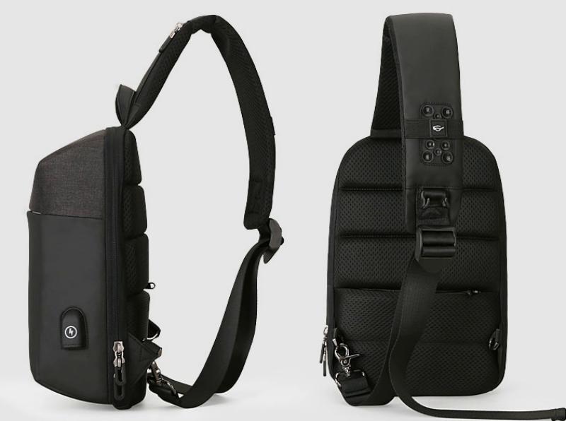 Men's Summer Shoulder Bag With USB Charging