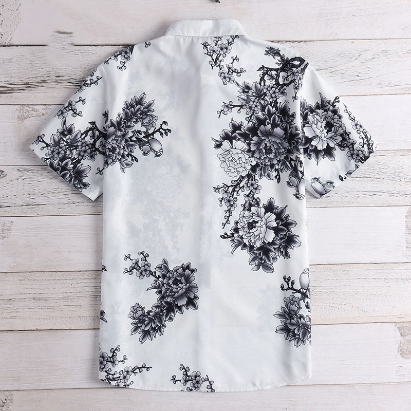 Men's Casual Short Sleeved Shirt With Floral Print
