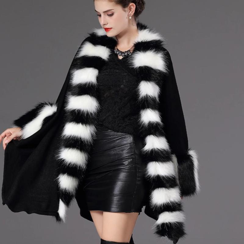Women's Winter O-Neck Poncho With Thick Warm Faux Fur