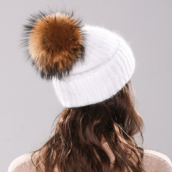 Women's Winter Hat With Pompom