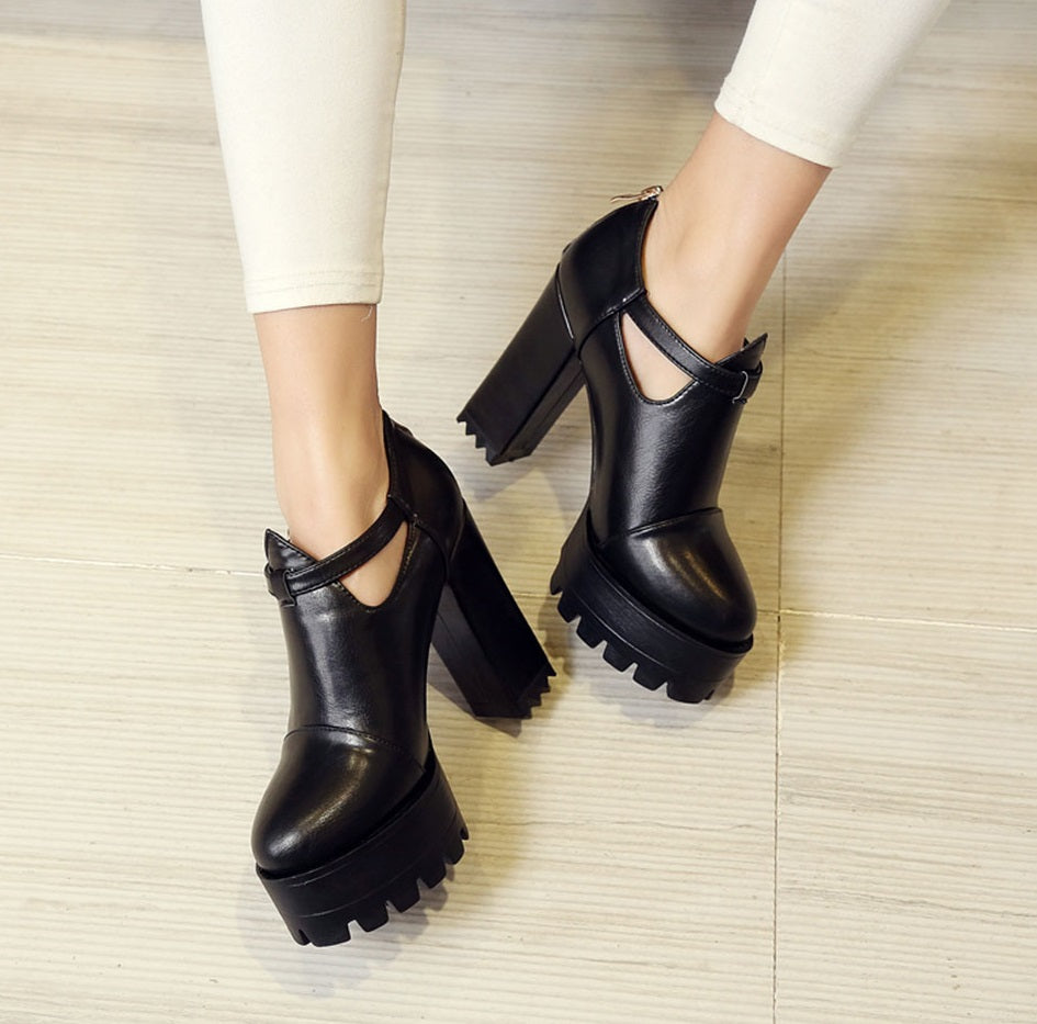 Women's Soft Leather High Heels Pumps