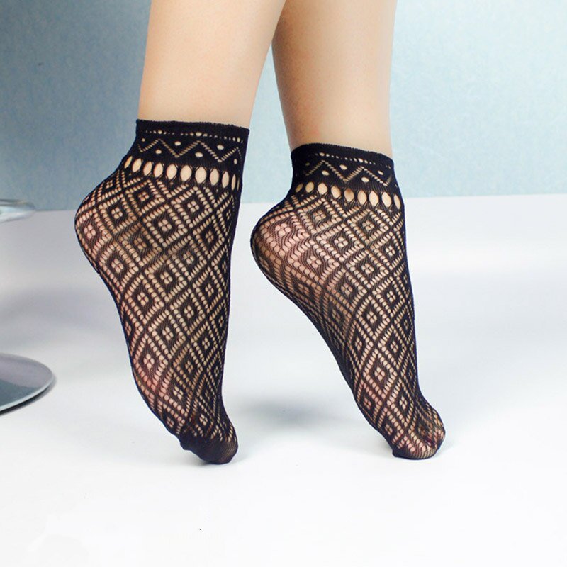 Women's Nylon Transparent Short Socks With Lace