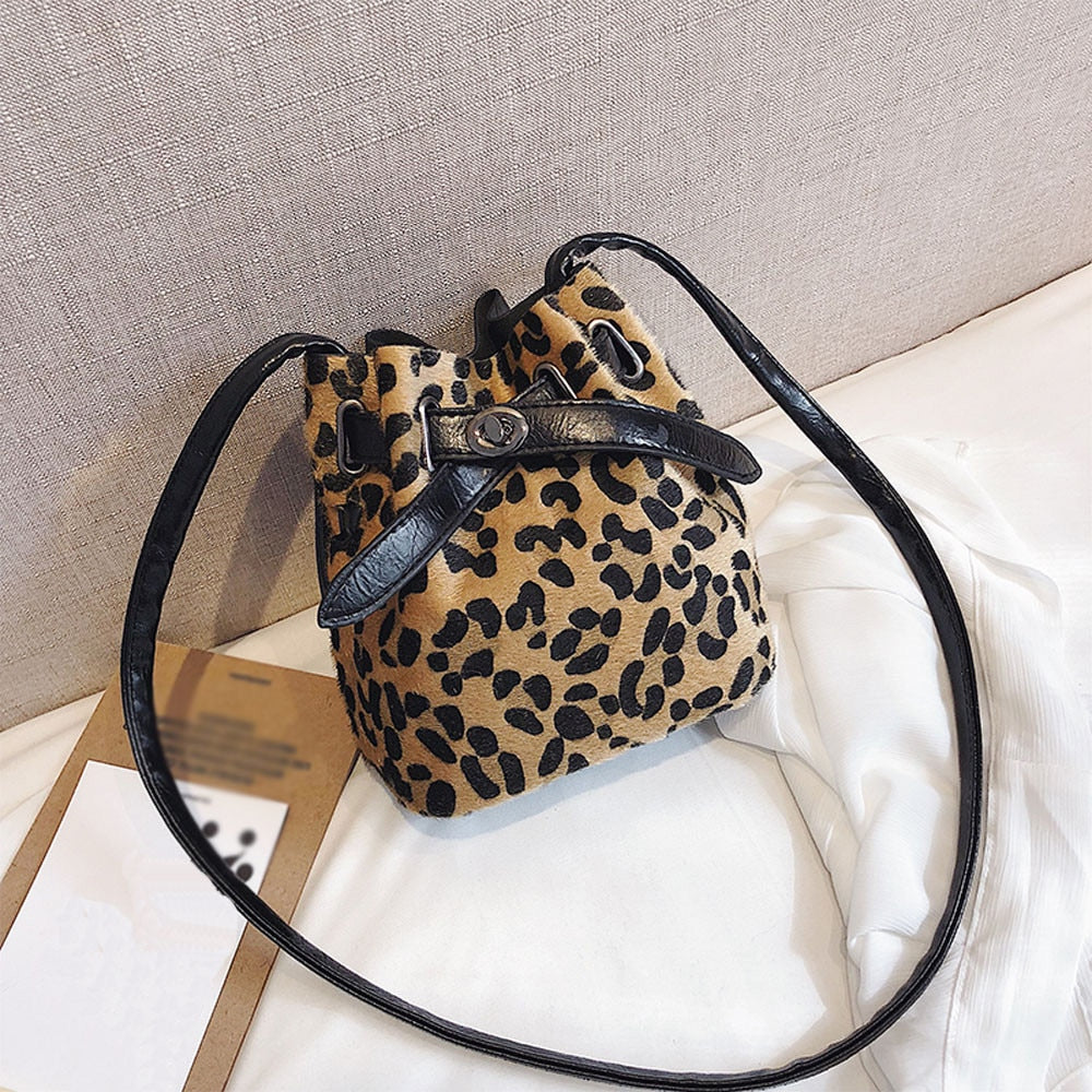 Women's Autumn Flock&PU Shoulder Bucket Bag With Leopard Print