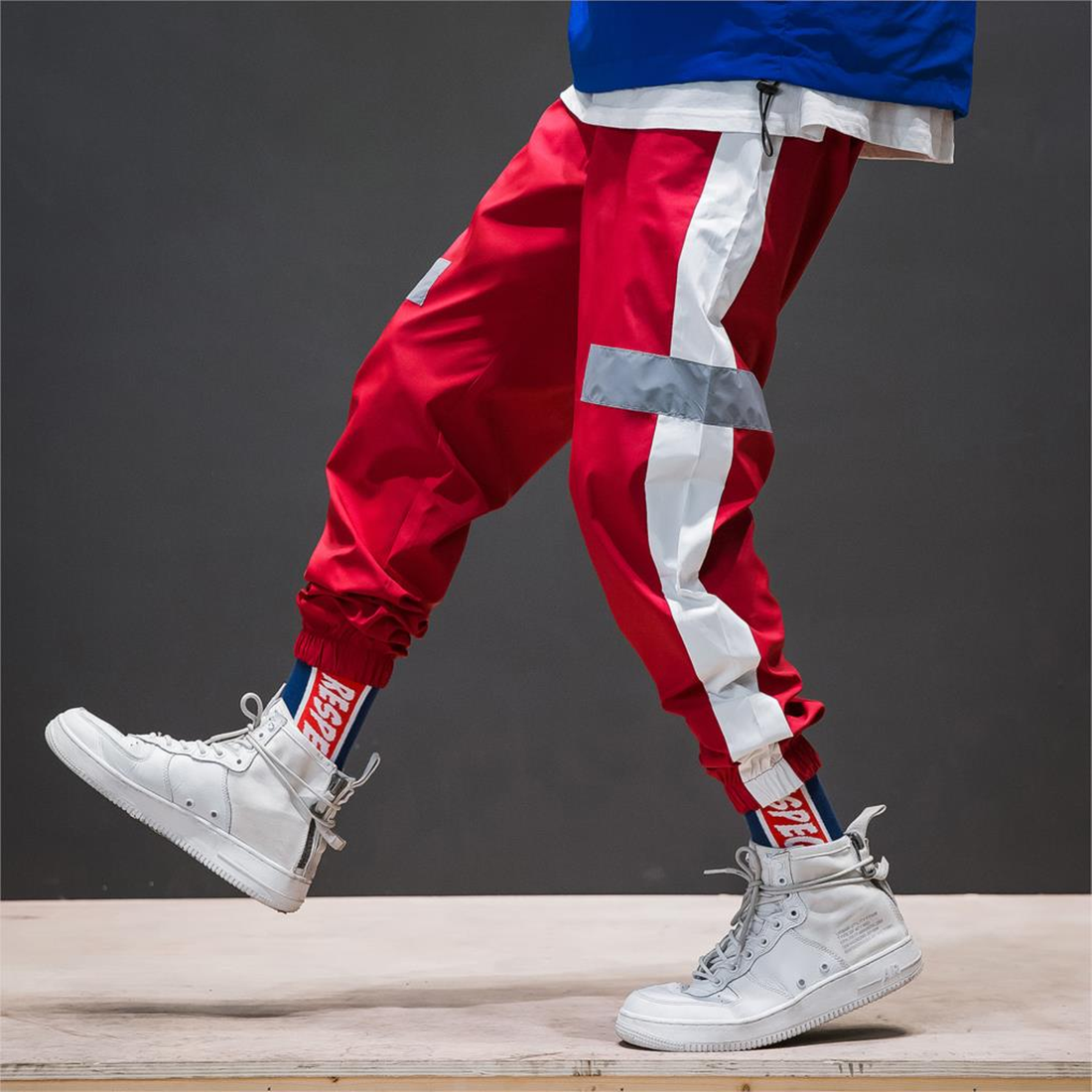 Men's Sweatpants With Reflective Stripe