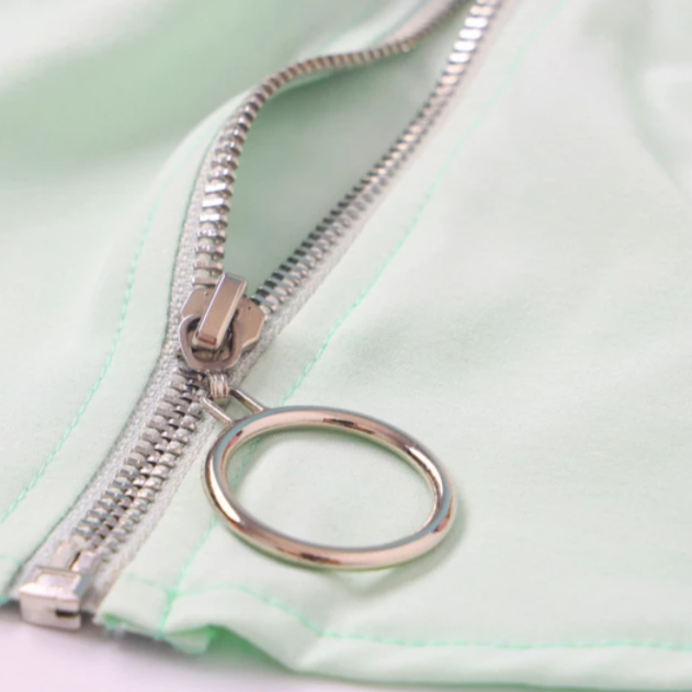 Women's Summer V-Neck Sleeveless Crop Top With Zipper