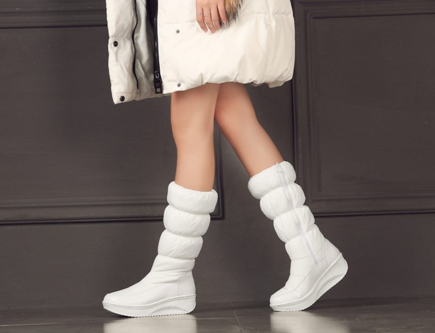 Women's Winter Round Toe Platform Boots | Plus Size
