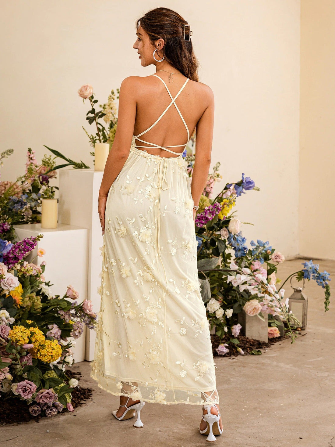 Women's Summer Embroidery Lace Up Backless Dress